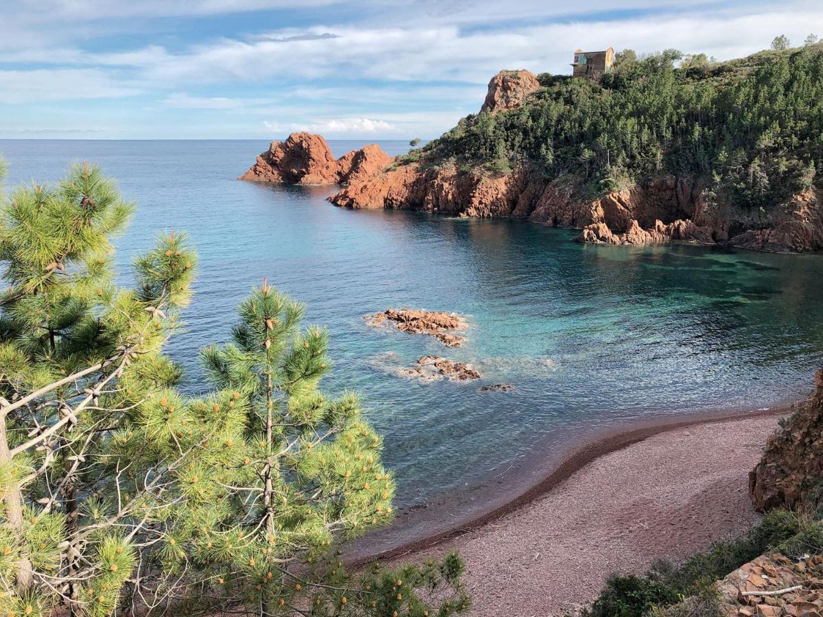 Totolulu Cannes Blue Corner エクステリア 写真